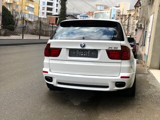 2011 BMW X5 50i II (E70) Рестайлинг, белый, 1500000 рублей, вид 4