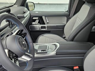 2024 Mercedes-Benz G-Класс EQ Technology 580 III (W465) Рестайлинг, чёрный, 33990000 рублей, вид 3