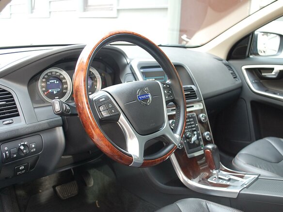 2012 Volvo XC60 I, коричневый - вид 10