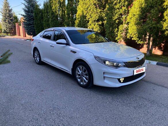 2017 Kia Optima IV, белый, 1550000 рублей - вид 4