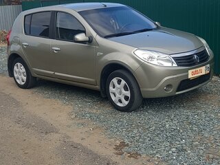 2012 Renault Sandero I, серый, 650000 рублей, вид 2