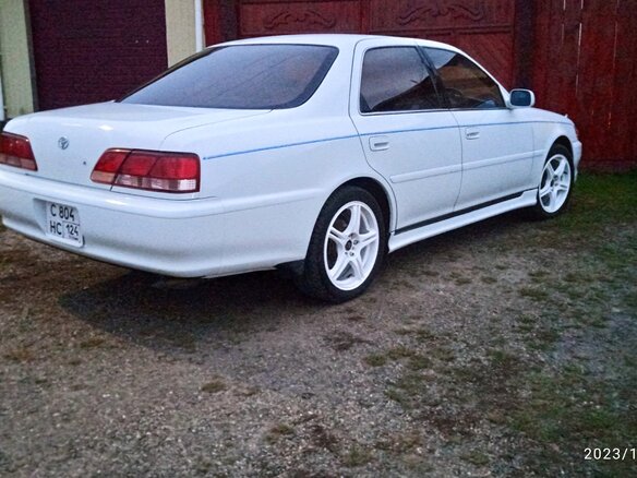 1997 Toyota Cresta V (X100), белый, 700000 рублей - вид 12