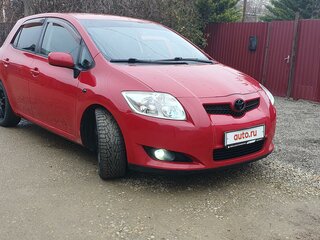 2008 Toyota Auris I, красный, 800000 рублей, вид 3