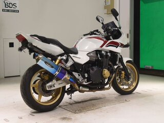 2013 Honda CB 1300, белый, 900000 рублей, вид 4