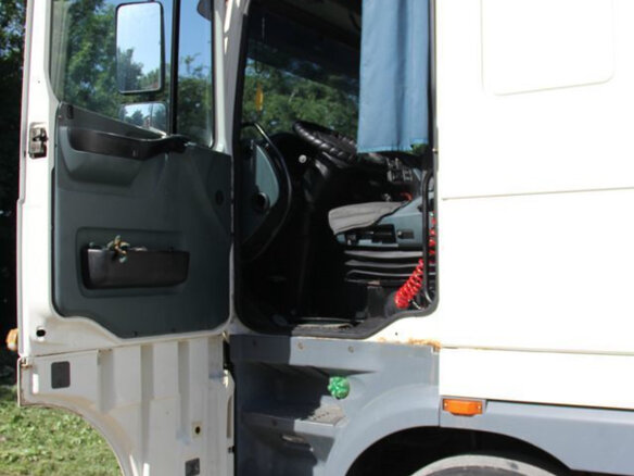2005 DAF XF 95, белый, 3500000 рублей - вид 9
