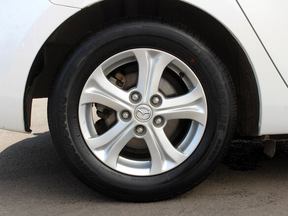 2011 Mazda 3 II (BL) Рестайлинг, белый - вид 5