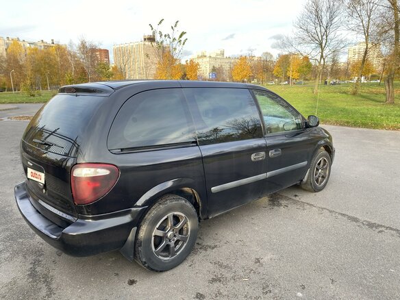 2005 Dodge Caravan 4-speed IV, чёрный, 535000 рублей - вид 2