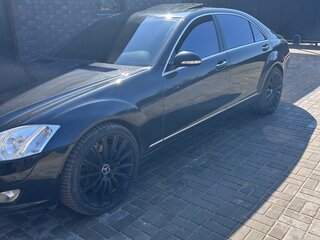 2007 Mercedes-Benz S-Класс 450 V (W221), чёрный, 1800000 рублей, вид 4