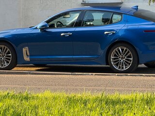 2018 Kia Stinger I, синий, 1990000 рублей, вид 3