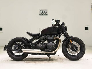 2024 Triumph Bonneville Bobber, чёрный, 1485000 рублей, вид 2