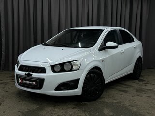 2012 Chevrolet Aveo II, белый, 519999 рублей, вид 2
