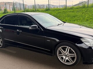 2010 Mercedes-Benz E-Класс 250 5G-Tronic IV (W212, S212, C207), чёрный, 1499000 рублей, вид 4
