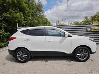 2014 Hyundai ix35 I Рестайлинг, белый, 1370000 рублей, вид 4