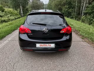 2013 Opel Astra J Рестайлинг, чёрный, 1150000 рублей, вид 5