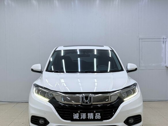 2022 Honda Vezel I Рестайлинг, белый, 1165000 рублей - вид 1