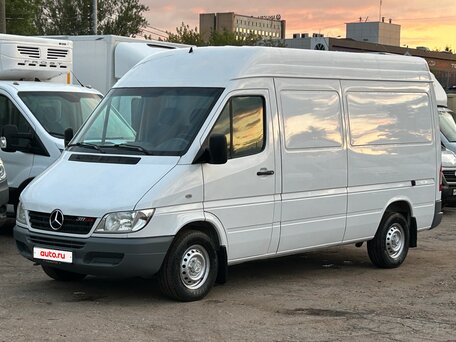 2015 Mercedes-Benz Sprinter Classic, белый, 2000000 рублей, вид 1