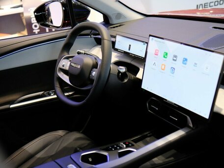 2026 Omoda C5 II, красный, 2629000 рублей, вид 3