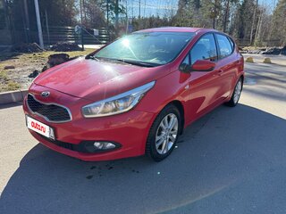 2015 Kia Ceed II, красный, 1200000 рублей, вид 1