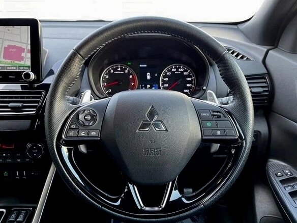 2023 Mitsubishi Eclipse Cross I Рестайлинг, серебристый, 1875000 рублей - вид 7