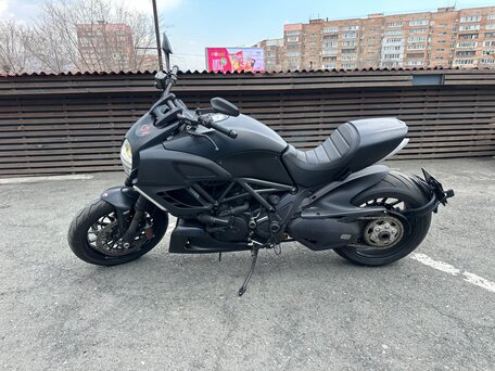 2013 Ducati Diavel, чёрный, 888123 рублей, вид 2