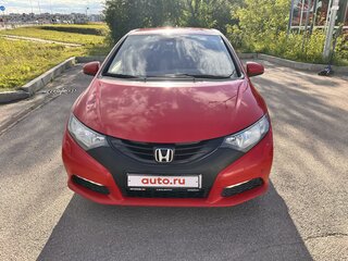 2012 Honda Civic IX, красный, 1100000 рублей, вид 1