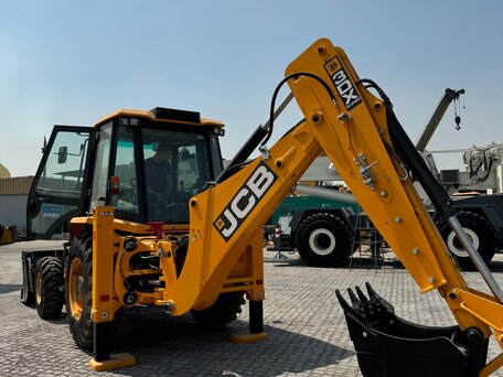 2024 JCB 3DX, 9500000 рублей, вид 2
