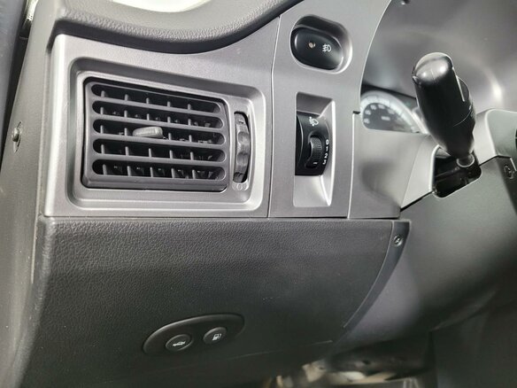 2012 Daewoo Nexia I Рестайлинг, чёрный, 220000 рублей - вид 6