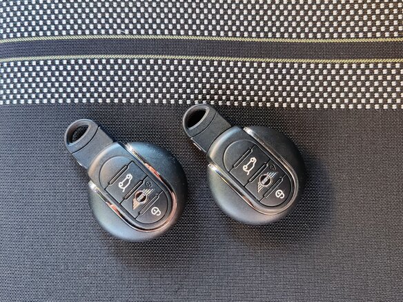2020 Mini Hatch Cooper III (F55/F56) Рестайлинг, чёрный, 2200000 рублей - вид 35