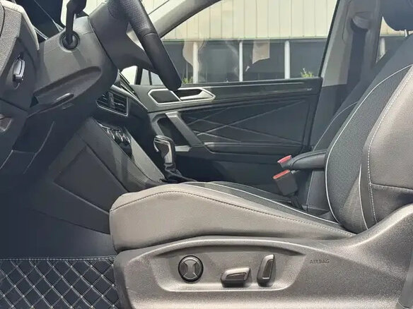2023 Volkswagen Tiguan L II Рестайлинг (China Market), белый - вид 7