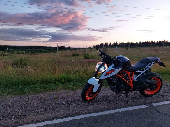 2017 KTM 1290 Super Duke R, белый, 950000 рублей - вид 16