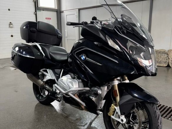 2019 BMW R 1250 RT, чёрный, 2000000 рублей - вид 4