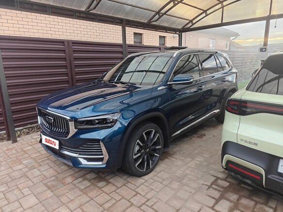 2023 Geely Monjaro (Xingyue L) I, синий, 3300000 рублей
