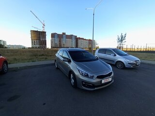 2016 Kia Ceed II Рестайлинг, серебристый, 1150000 рублей, вид 3