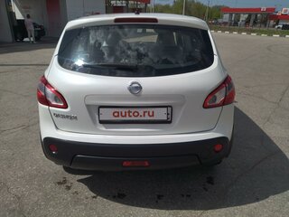 2013 Nissan Qashqai I Рестайлинг, белый, 1100000 рублей, вид 1