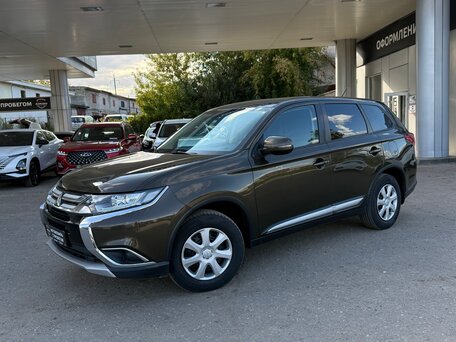 2016 Mitsubishi Outlander III Рестайлинг 2, коричневый, 1680000 рублей, вид 1