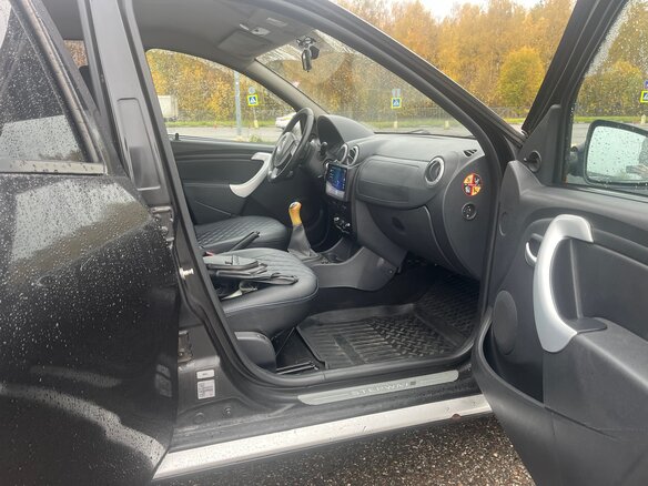 2012 Renault Sandero Stepway I, чёрный, 405000 рублей - вид 11