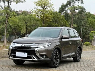 2019 Mitsubishi Outlander III Рестайлинг 3, серый, 1590222 рублей, вид 1