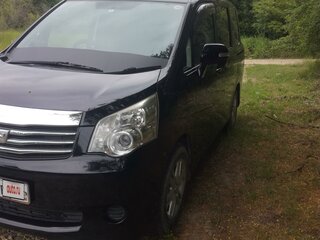 2012 Toyota Noah II (R70), чёрный, 1500000 рублей, вид 1