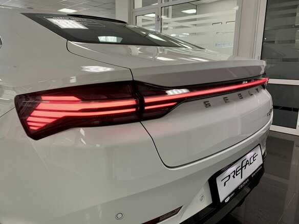 2026 Geely Preface I, белый - вид 14