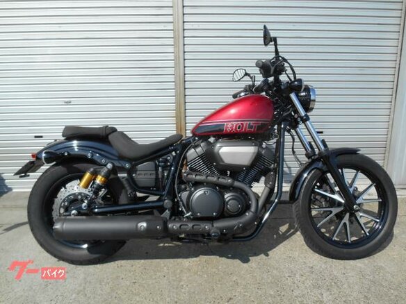 2017 Yamaha XV950 Bolt, красный, 730000 рублей