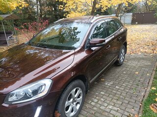 2014 Volvo XC60 I Рестайлинг, коричневый, 2200000 рублей, вид 4