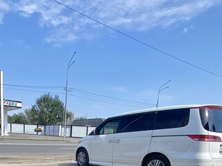 2006 Honda Elysion I, белый, 1200000 рублей, вид 3