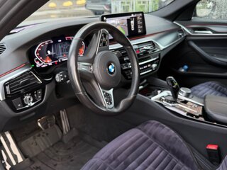 2021 BMW 5 серии 523d xDrive VII (G30/G31/G38) Рестайлинг, серый, 5060000 рублей, вид 3