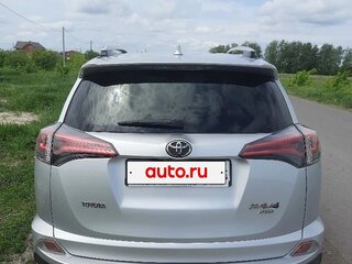2018 Toyota RAV4 IV (XA40) Рестайлинг, серебристый, 2550000 рублей, вид 2