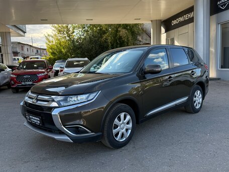 2016 Mitsubishi Outlander III Рестайлинг 2, коричневый, 1680000 рублей, вид 4