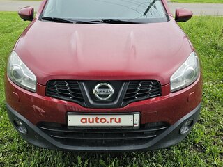 2012 Nissan Qashqai I Рестайлинг, красный, 950000 рублей, вид 2