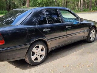 1995 Mercedes-Benz C-Класс 180 (PMS) I (W202), чёрный, 275000 рублей, вид 5