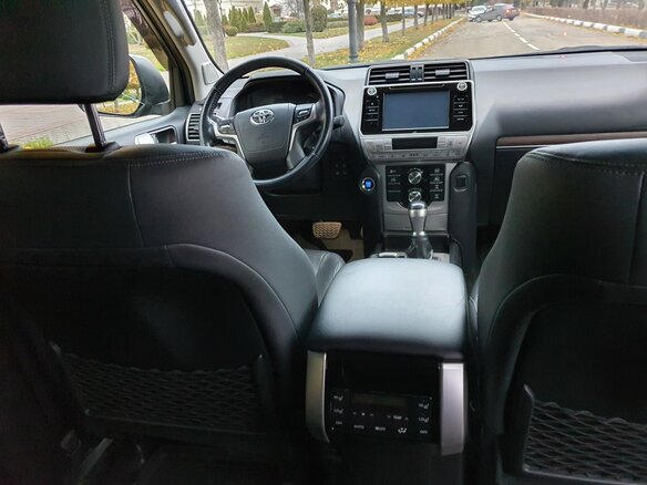 2017 Toyota Land Cruiser Prado 150 Series Рестайлинг 2, чёрный - вид 15