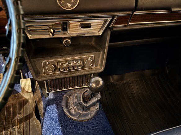 1978 Lada (ВАЗ) 2103, жёлтый - вид 16