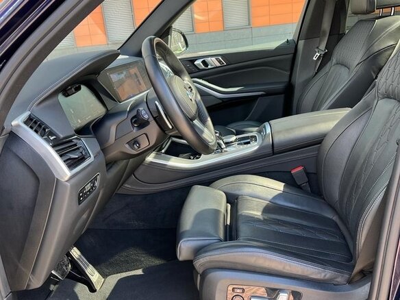 2020 BMW X5 30d IV (G05/G18), синий, 7700000 рублей - вид 10